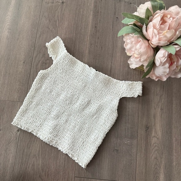 Forever 21 White Smocked Off Shoulder Crop Top - Picture 3 of 4